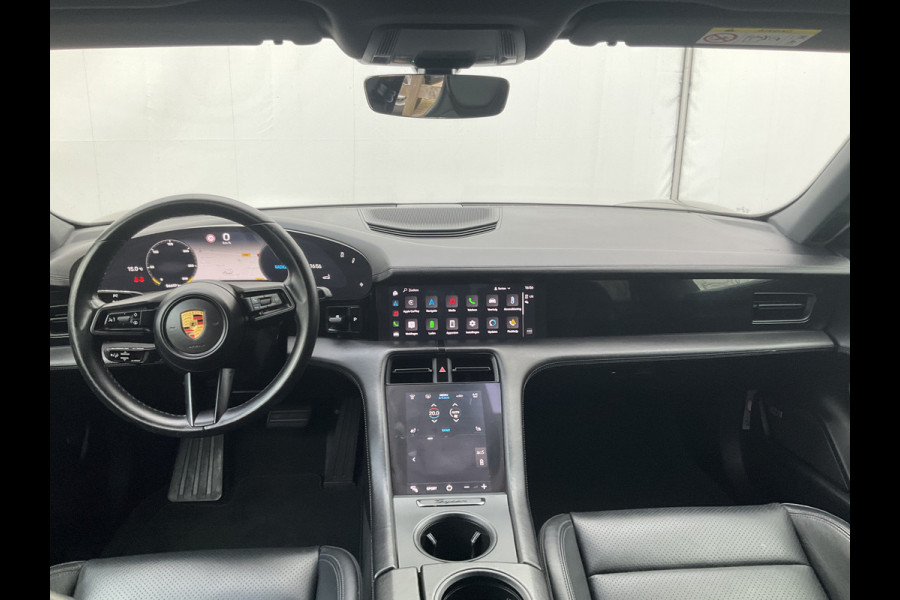 Porsche Taycan Performance 84 kWh BTW Carplay Camera 3Fase Bose Leer Led Warmtepomp
