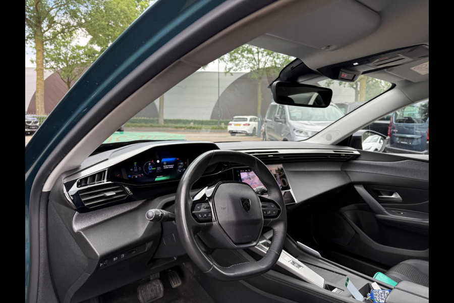 Peugeot 308 SW 1.6 Plug-in Hybrid 180 Allure PHEV | VAN: 26.900,- VOOR: 24.877,- UW WKVOORDEEL: 2.023,- | STOELVERWARMING| DEALER ONDERHOUDEN| DODE HOEK SENSOR| ACHTERUITRIJCAMERA| RIJKLAARPRIJS INCL. 12 MND BOVAG GARANTIE|
