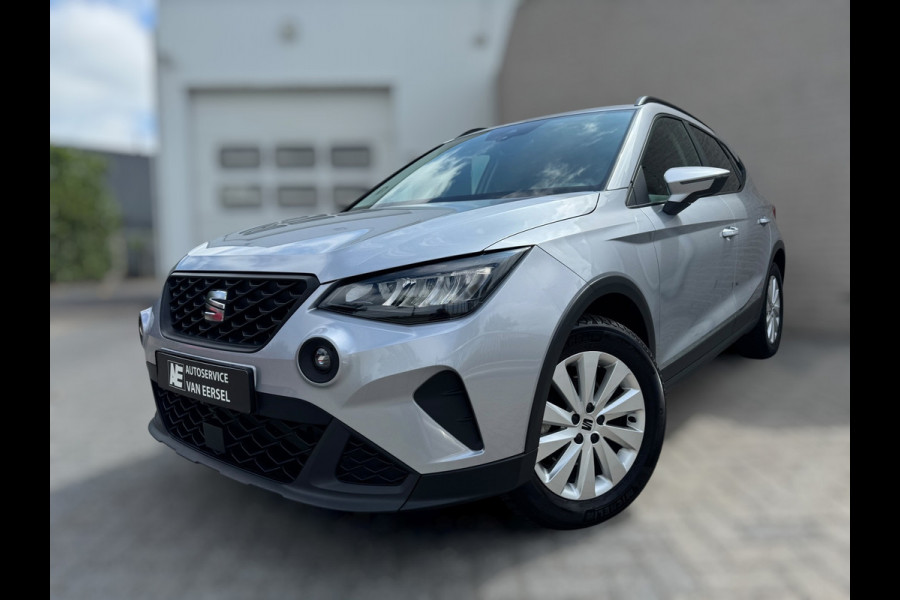 Seat Arona 1.0 TSI Style Business Connect 4-SEIZOENBAND / STOELVERWARMING / PDC / CARPLAY