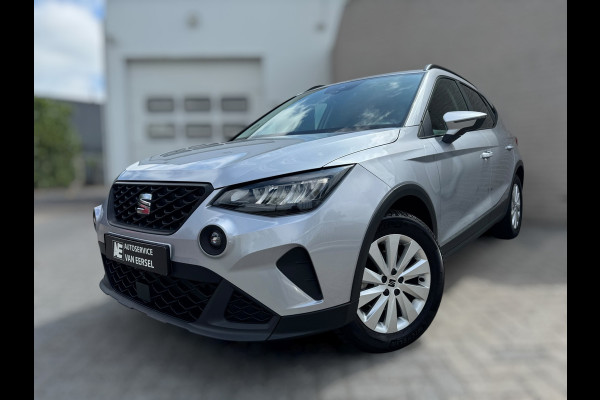 Seat Arona 1.0 TSI Style Business Connect 4-SEIZOENBAND / STOELVERWARMING / PDC / CARPLAY