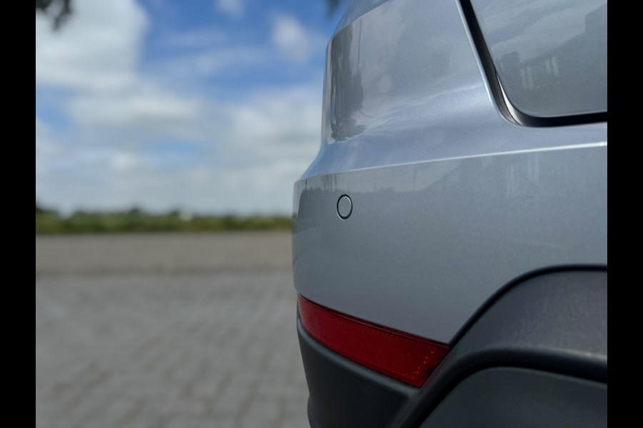 Seat Arona 1.0 TSI Style Business Connect 4-SEIZOENBAND / STOELVERWARMING / PDC / CARPLAY