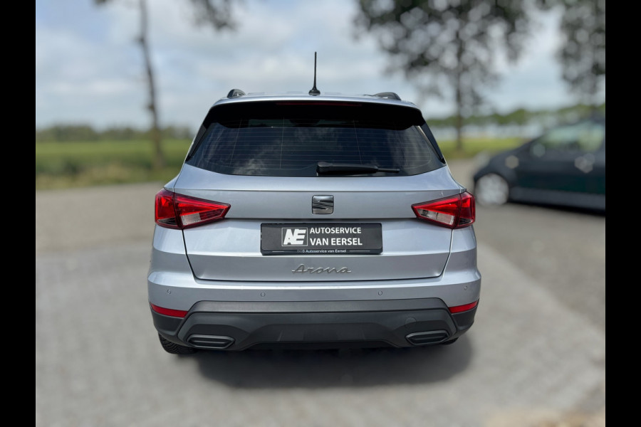 Seat Arona 1.0 TSI Style Business Connect 4-SEIZOENBAND / STOELVERWARMING / PDC / CARPLAY