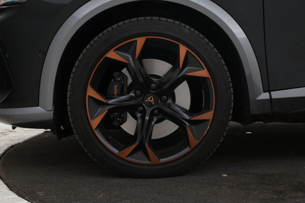 CUPRA Formentor 1.4 e-Hybrid VZ Copper Edition Bomvol! model jaar 2022!