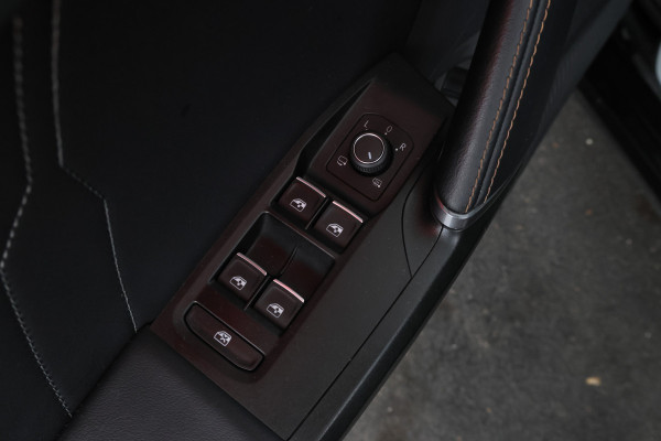 CUPRA Formentor 1.4 e-Hybrid VZ Copper Edition Bomvol! model jaar 2022!