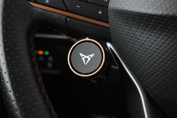 CUPRA Formentor 1.4 e-Hybrid VZ Copper Edition Bomvol! model jaar 2022!
