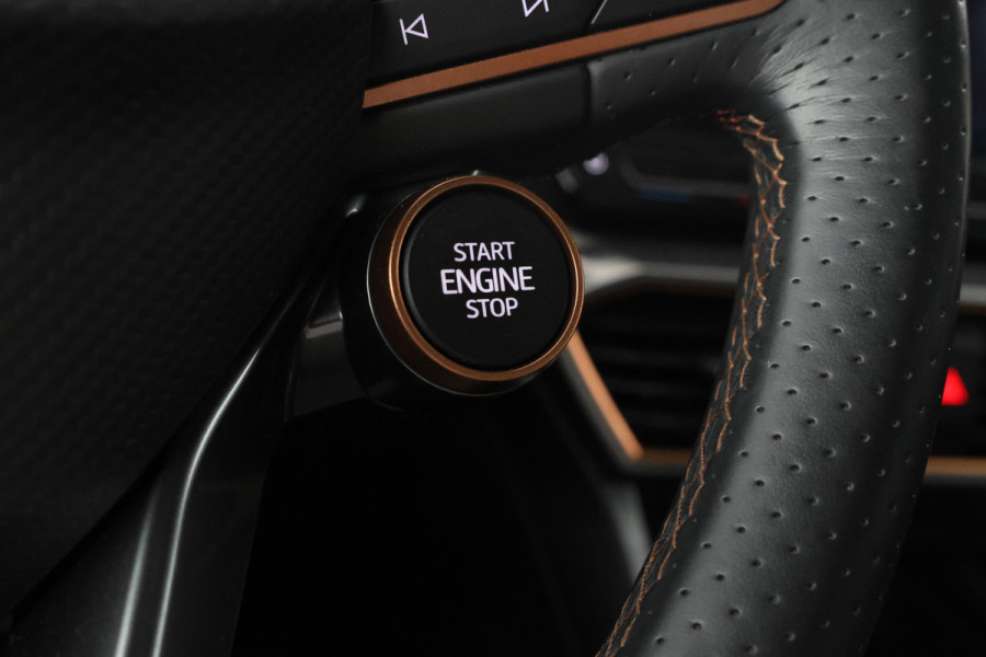 CUPRA Formentor 1.4 e-Hybrid VZ Copper Edition Bomvol! model jaar 2022!