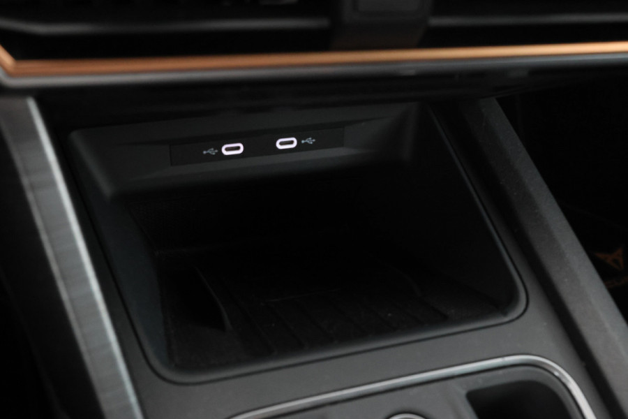 CUPRA Formentor 1.4 e-Hybrid VZ Copper Edition Bomvol! model jaar 2022!