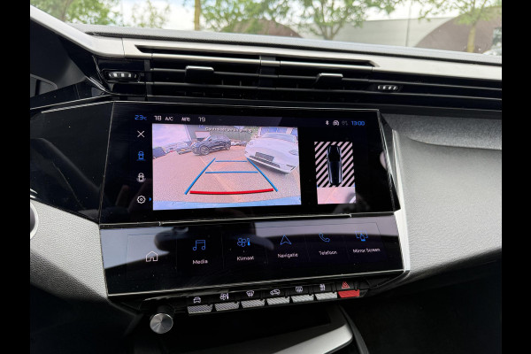 Peugeot 308 SW 1.6 Plug-in Hybrid 180 Allure PHEV | VAN: 26.900,- VOOR: 24.877,- UW WKVOORDEEL: 2.023,- | STOELVERWARMING| DEALER ONDERHOUDEN| DODE HOEK SENSOR| ACHTERUITRIJCAMERA| RIJKLAARPRIJS INCL. 12 MND BOVAG GARANTIE|