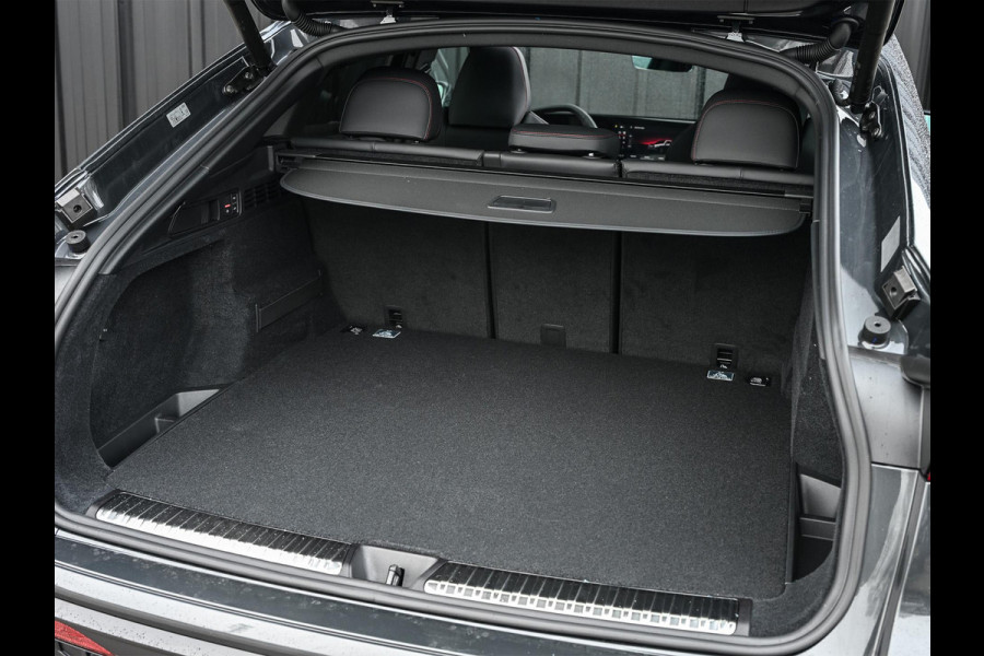 Audi Q5 Sportback 2.0 TFSI e-hybrid quattro S edition | Luchtvering | S-stoelen | Panoramadak | Elektr. trekhaak | Digital Oled | Adaptive Cruise | Tech Plus | 360 Camera | Memory | Ambiance interieur |