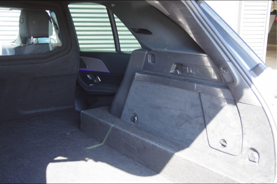 Mercedes-Benz GLE 300 D 4MATIC AMG, MARGE! VAN, GRIJS KENTEKEN, LED, TREKHAAK, MEMORY, 360 CAMERA, LEDER/ALCANTARA, PDC, 20'' AMG