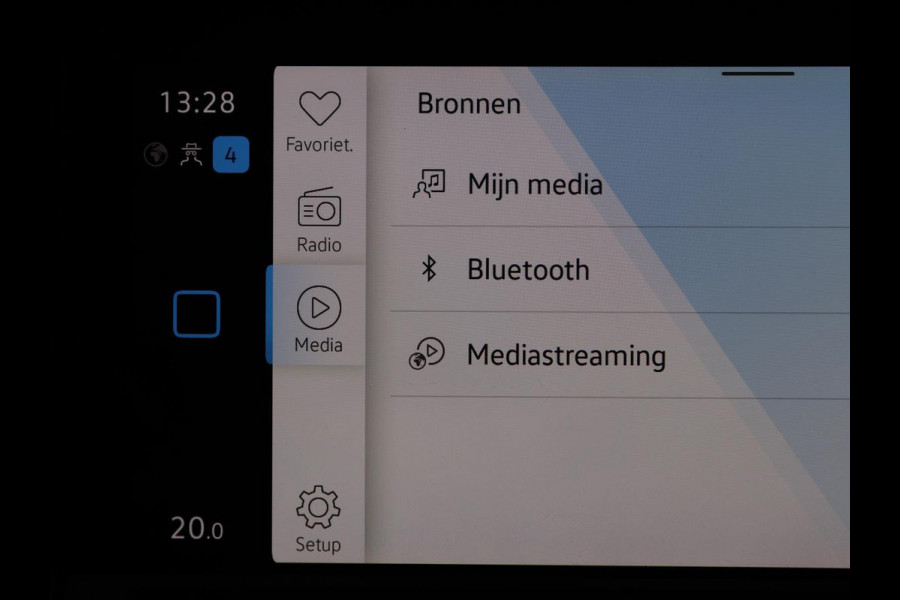 Volkswagen Golf Variant 1.0 eTSI Life | Automaat | Carplay | Memory seats | Adaptive Cruise | Parkeersensoren | Navigatie | DAB | LM | LED | Climate control