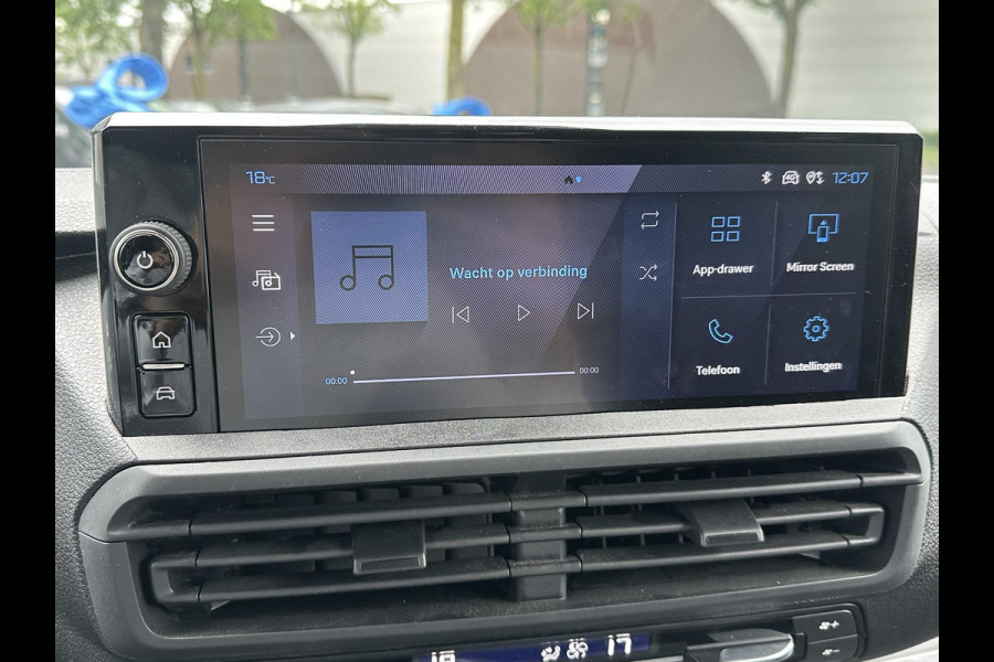Peugeot e-Expert Standard 75 kWh SOH 97% |9 ZITPLAATSEN PRIJS INCL. BTW | ACHTERUITRIJCAMERA| FABRIEKSGARANTIE PEUGEOT| NAVIGATIE| SCHUIFDEUREN LINKS + RECHTS| CARPLAY|