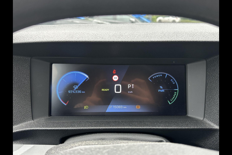 Peugeot e-Expert Standard 75 kWh SOH 97% |9 ZITPLAATSEN PRIJS INCL. BTW | ACHTERUITRIJCAMERA| FABRIEKSGARANTIE PEUGEOT| NAVIGATIE| SCHUIFDEUREN LINKS + RECHTS| CARPLAY|