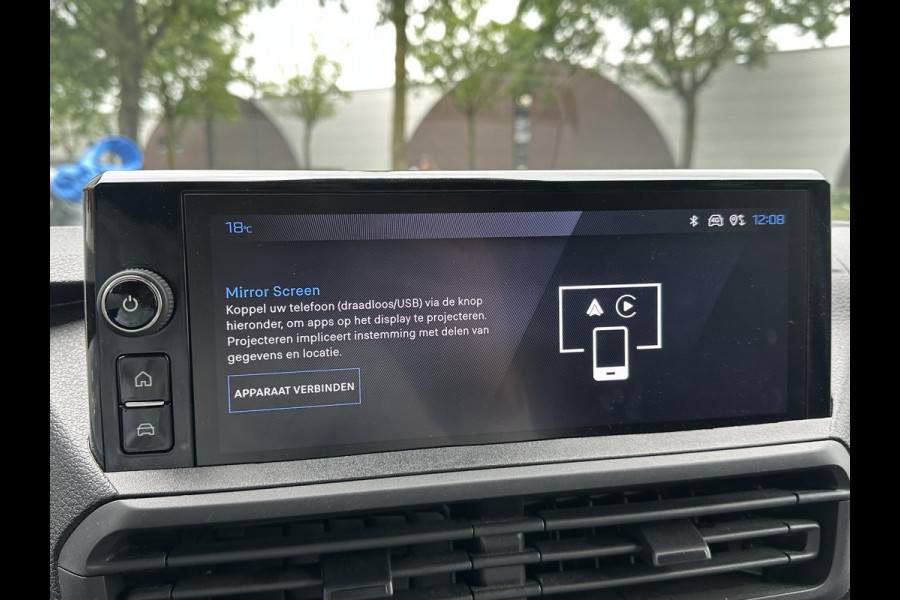 Peugeot e-Expert Standard 75 kWh SOH 97% |9 ZITPLAATSEN PRIJS INCL. BTW | ACHTERUITRIJCAMERA| FABRIEKSGARANTIE PEUGEOT| NAVIGATIE| SCHUIFDEUREN LINKS + RECHTS| CARPLAY|