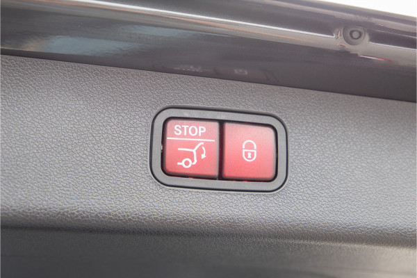 Mercedes-Benz E-Klasse Estate 300 e AMG Premium, Distronic, Burmester, Memory, Trekhaak 2025