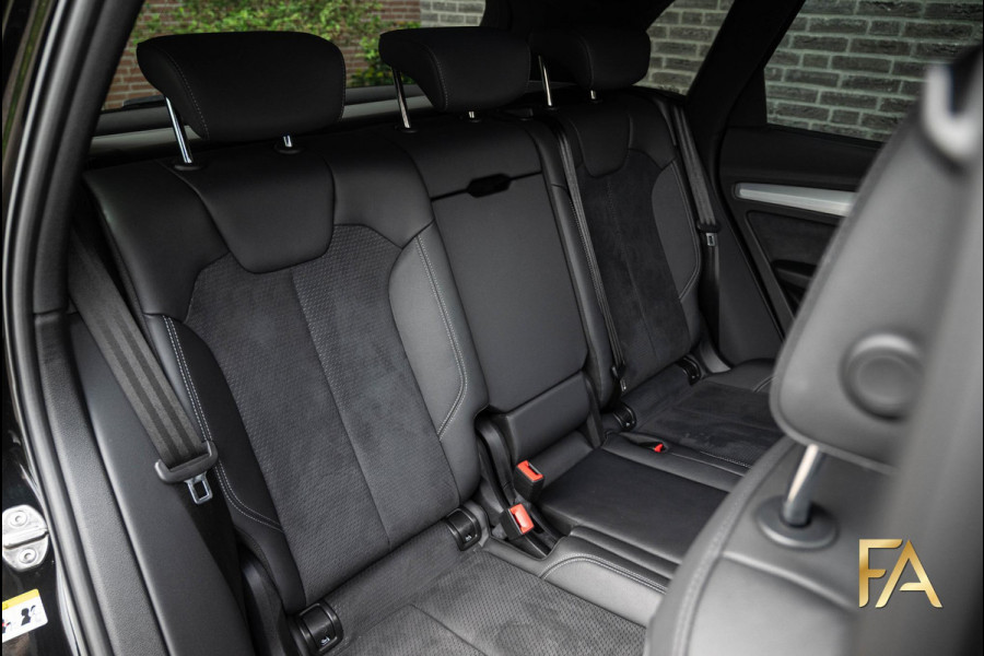 Audi Q5 55 TFSI e S edition