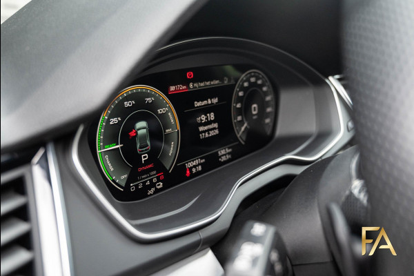 Audi Q5 55 TFSI e S edition
