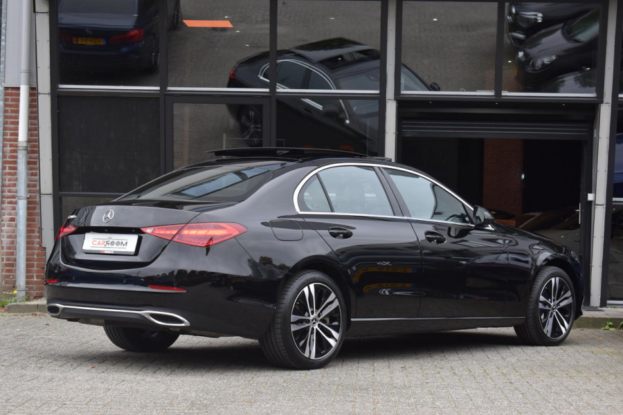 Mercedes-Benz C-Klasse 300 e Business Line Pano Lane ACC Trekhaak