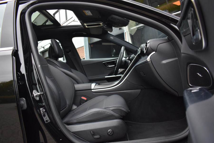 Mercedes-Benz C-Klasse 300 e Business Line Pano Lane ACC Trekhaak