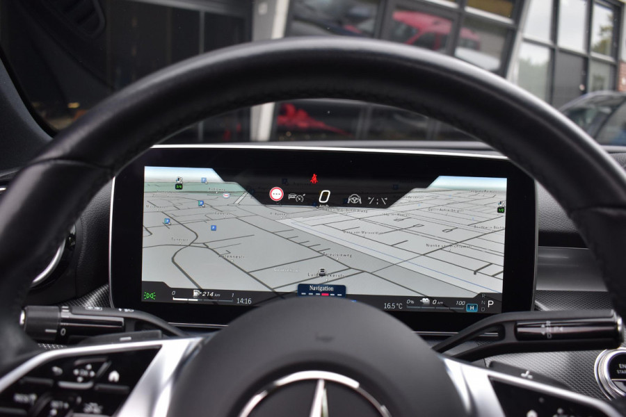 Mercedes-Benz C-Klasse 300 e Business Line Pano Lane ACC Trekhaak