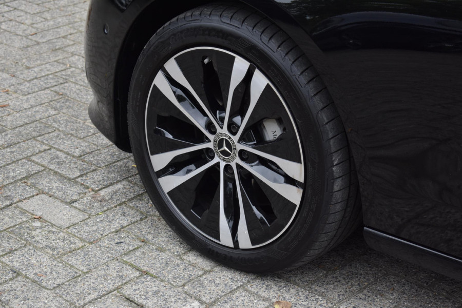 Mercedes-Benz C-Klasse 300 e Business Line Pano Lane ACC Trekhaak