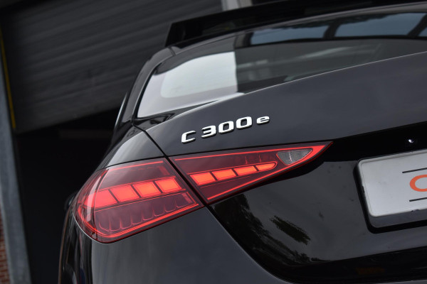 Mercedes-Benz C-Klasse 300 e Business Line Pano Lane ACC Trekhaak