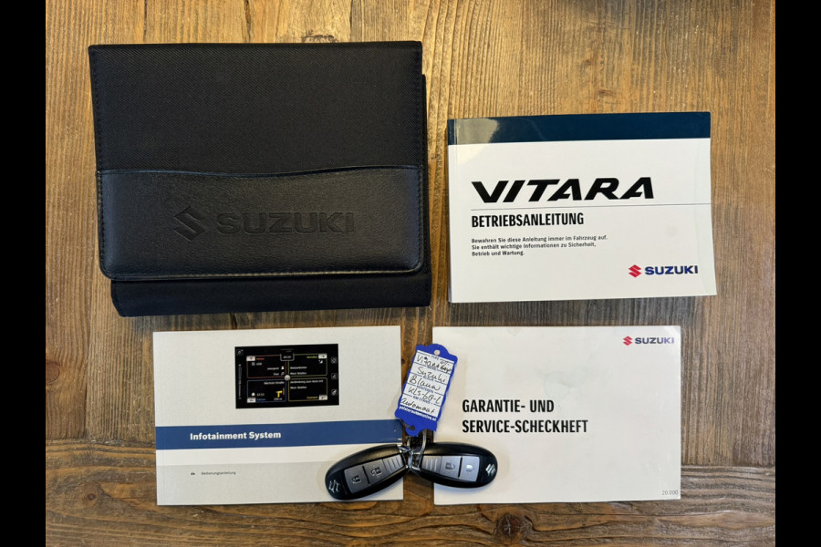 Suzuki Vitara 1.5 Hybrid Style AllGrip Pano Camera Carplay Adaptive Cruise Navi Stoelverw
