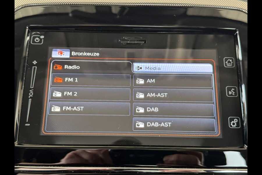 Suzuki Vitara 1.5 Hybrid Style AllGrip Pano Camera Carplay Adaptive Cruise Navi Stoelverw