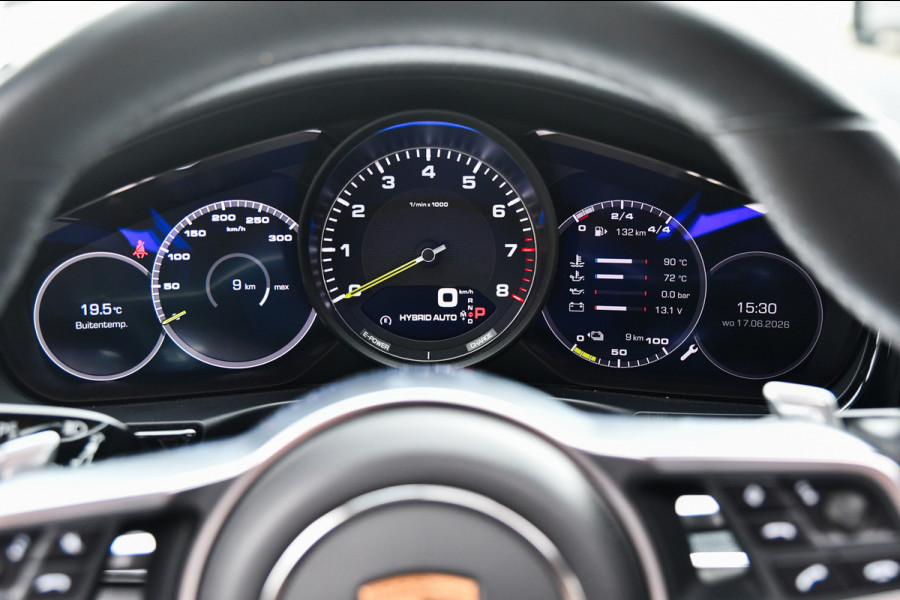 Porsche Panamera Sport Turismo 2.9 4 E-Hybrid, Sport Chrono, Rear Entertainment, Luchtvering, Softclose, Pano, 360, HUD, Leder!