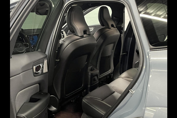 Volvo XC60 2.0 T8 Plug-in hybrid AWD Ultimate Dark *SOH 97%* Luchtvering | Trekhaak | Open dak | Bowers & Wilkins | Adapt. cruise | Stoel-/stuurverwarming | 360 camera | Head up