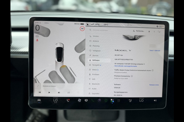 Tesla Model Y RWD 58 kWh UNIEK!| |VAN €35.900:,- VOOR: 32.877,- UW WKVOORDEEL: 3.023,- | STOEL + STUURWIELVERWARMING l CARBON PAKKET | TESLA FABRIEKSGARANTIE  9-2027 OF TOT 80.000 KM |