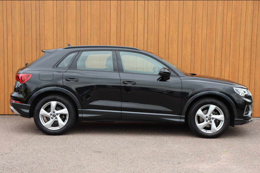 Audi Q3 35 TFSI Bus. org.NL sportleer+vw el.klep carplay keyless