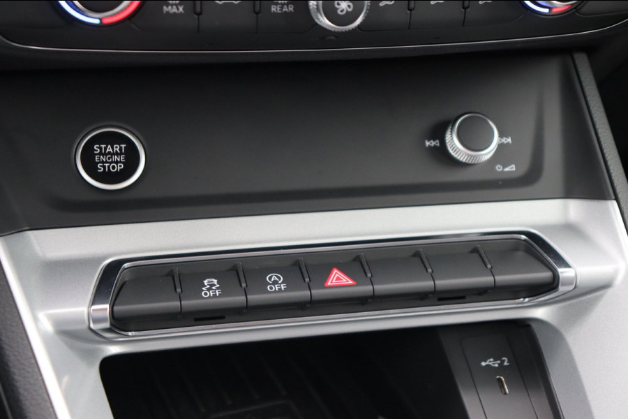 Audi Q3 35 TFSI Bus. org.NL sportleer+vw el.klep carplay keyless