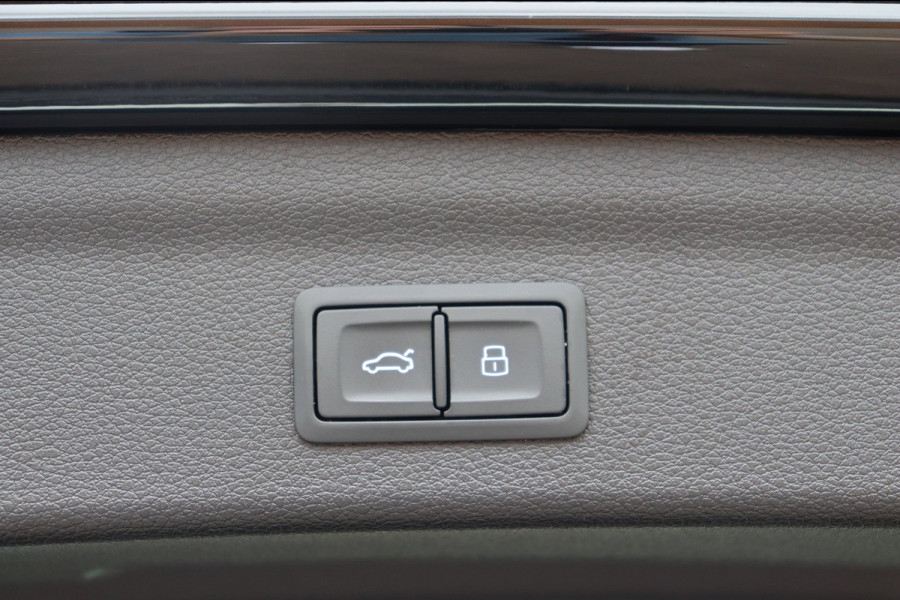 Audi Q3 35 TFSI Bus. org.NL sportleer+vw el.klep carplay keyless