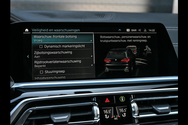 BMW X5 xDrive45e High Executive | Alcantara Hemel | Sky Lounge | 360 Camera | Head-Up | Massage | Stoelventilatie | Soft-Close | Laser Light | Trekhaak | Active Cruise | Luchtvering | Achterasbesturing |