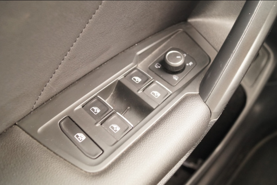 Volkswagen Tiguan Allspace 1.5 TSI 150pk DSG Life Edition 7-persoons -LEER-ECC-PDC-