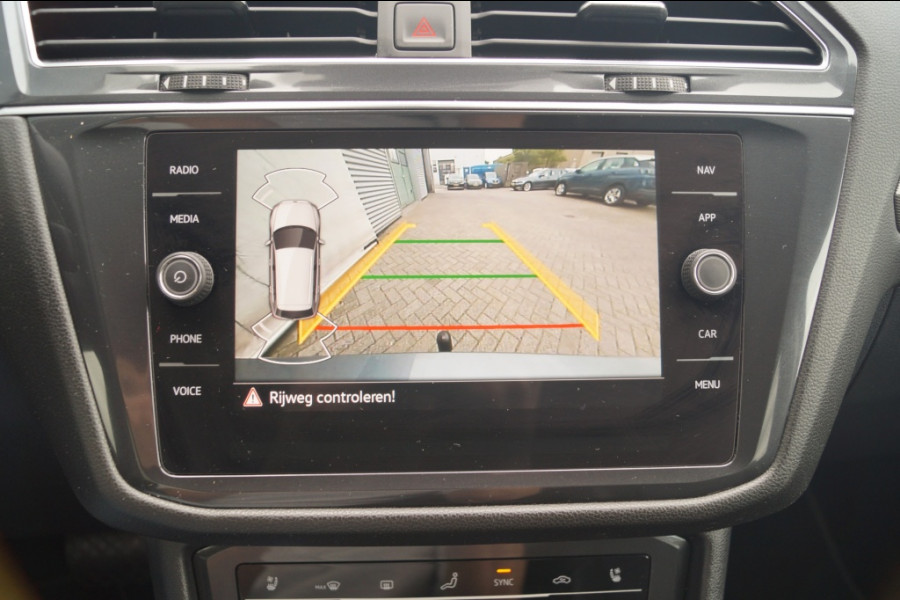 Volkswagen Tiguan Allspace 1.5 TSI 150pk DSG Life Edition 7-persoons -LEER-ECC-PDC-