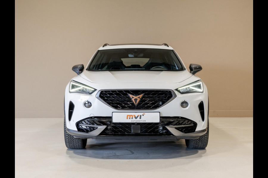 CUPRA Formentor 1.5 TSI Business Edition Plus / 150pk / Panorama dak / Achteruitrijcamera / Geheugen stoelen / Trekhaak / Navigatie / Apple carplay /