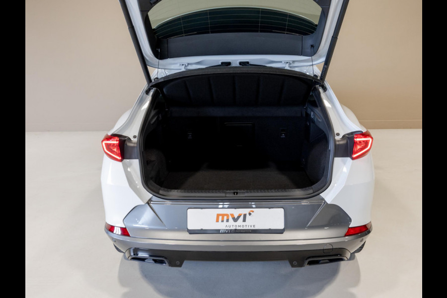 CUPRA Formentor 1.5 TSI Business Edition Plus / 150pk / Panorama dak / Achteruitrijcamera / Geheugen stoelen / Trekhaak / Navigatie / Apple carplay /