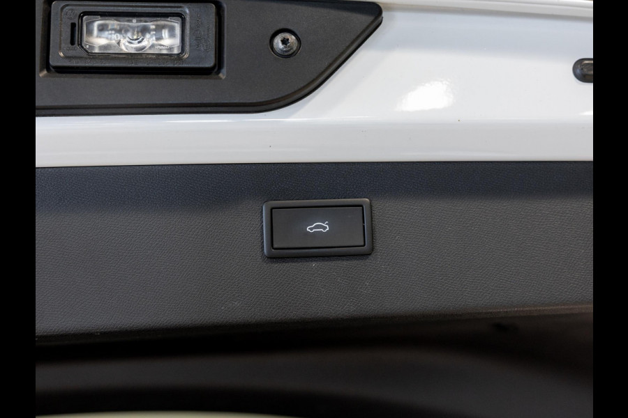 CUPRA Formentor 1.5 TSI Business Edition Plus / 150pk / Panorama dak / Achteruitrijcamera / Geheugen stoelen / Trekhaak / Navigatie / Apple carplay /