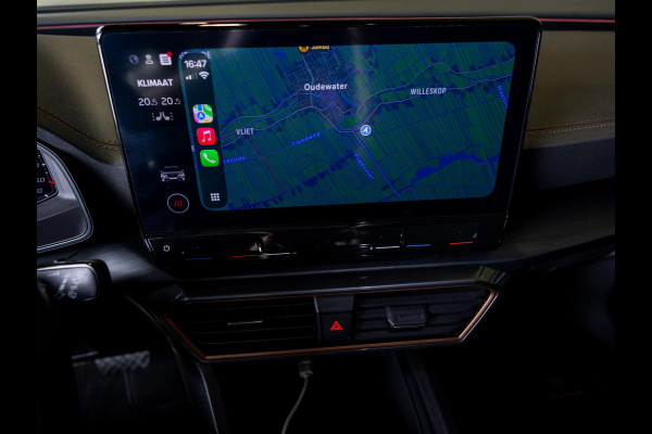 CUPRA Formentor 1.5 TSI Business Edition Plus / 150pk / Panorama dak / Achteruitrijcamera / Geheugen stoelen / Trekhaak / Navigatie / Apple carplay /