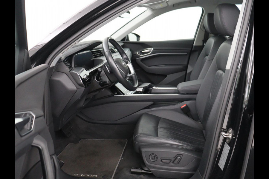Audi e-tron 50 quattro Launch edition plus 71 kWh | SOH 90.6 | Panoramadak | Luchtvering | Adaptive cruise | Leder | Carplay | Memory | Stoelverwarming | Navi. Full map | PDC