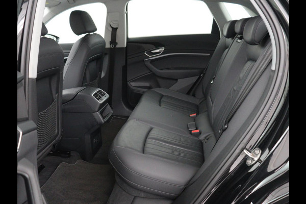 Audi e-tron 50 quattro Launch edition plus 71 kWh | SOH 90.6 | Panoramadak | Luchtvering | Adaptive cruise | Leder | Carplay | Memory | Stoelverwarming | Navi. Full map | PDC