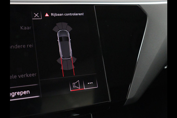 Audi e-tron 50 quattro Launch edition plus 71 kWh | SOH 90.6 | Panoramadak | Luchtvering | Adaptive cruise | Leder | Carplay | Memory | Stoelverwarming | Navi. Full map | PDC