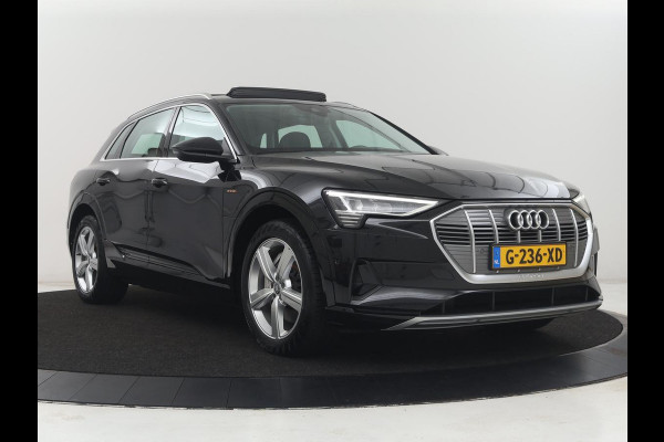 Audi e-tron 50 quattro Launch edition plus 71 kWh | SOH 90.6 | Panoramadak | Luchtvering | Adaptive cruise | Leder | Carplay | Memory | Stoelverwarming | Navi. Full map | PDC