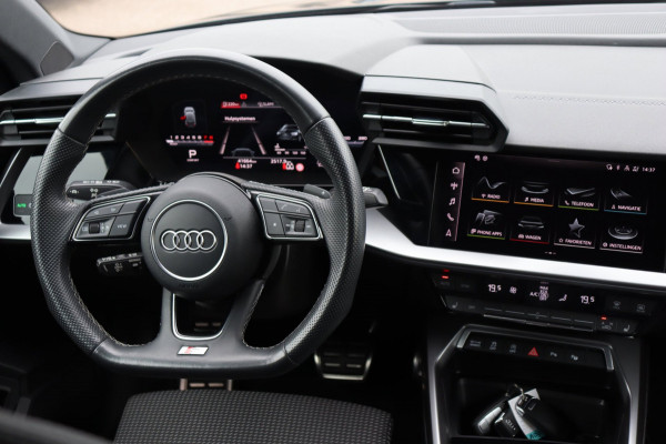 Audi A3 Sportback 35 TFSI S-Line org.NL h.leer+el+mem+vw matrix-LED camera el.klep park.hulp Ambient Light Plus
