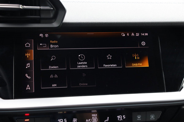 Audi A3 Sportback 35 TFSI S-Line org.NL h.leer+el+mem+vw matrix-LED camera el.klep park.hulp Ambient Light Plus
