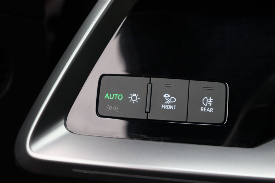 Audi A3 Sportback 35 TFSI S-Line org.NL h.leer+el+mem+vw matrix-LED camera el.klep park.hulp Ambient Light Plus
