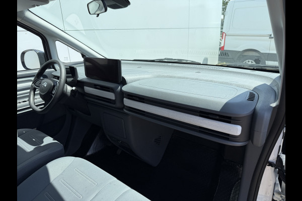 Maxus eDeliver 5 64 kWh 163PK Elektrisch! L1H1 335KM WLTP 360° Camera Dubbele schuifdeuren Snelladen Climate control Cruise control Carplay Laadkabel Parkeersensoren