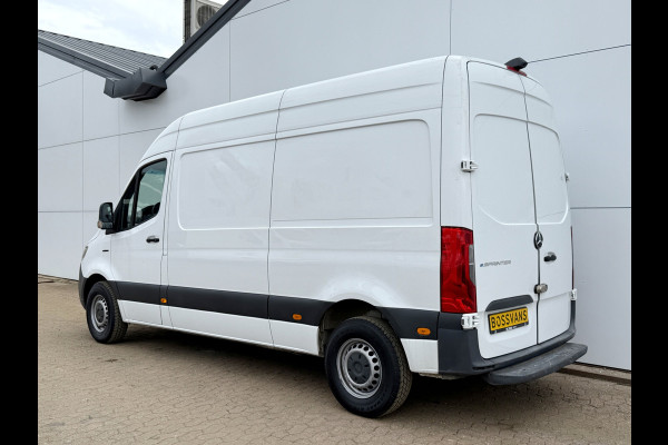 Mercedes-Benz eSprinter 312 55kWh L2H2 Elektrisch 168km WLTP 93.4% (SOH) 80kw Snelladen Climate Control Camera Stoelverwarming